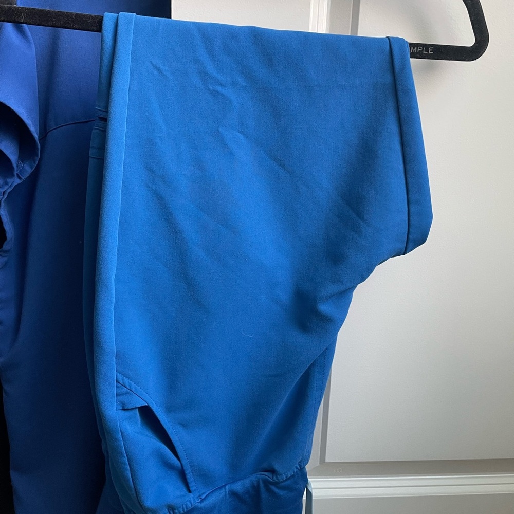 Figs Rafela scrub top and bottom - Picture 4 of 8
